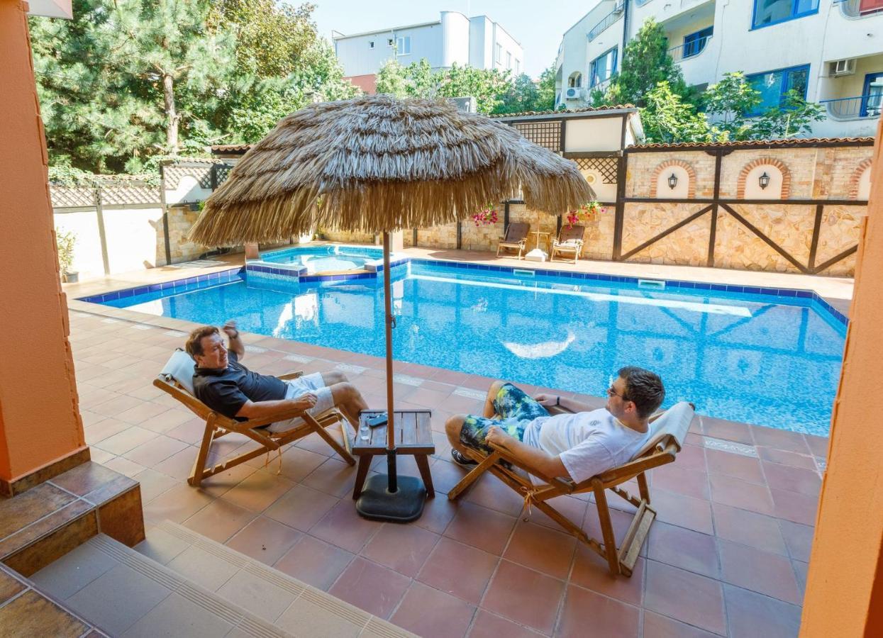 Casa Del Mar Apartments Sunny Beach Exterior photo